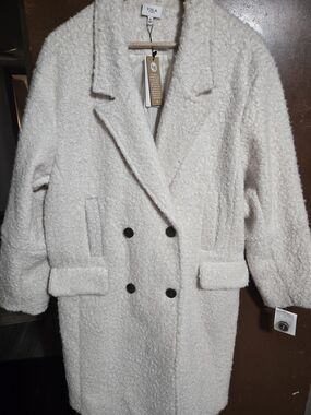 VILA NWT Double-Breasted Bouclé Teddy Coat Cream Off-White Size XL